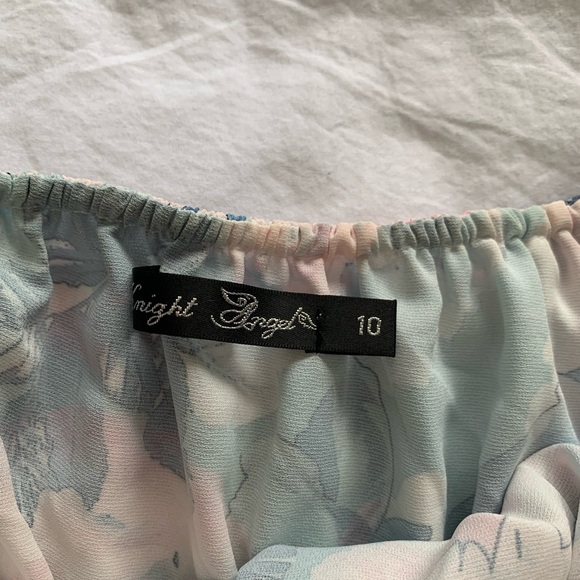 Ruffled jumpsuit in blue, pink and purple - Picture 4 of 5